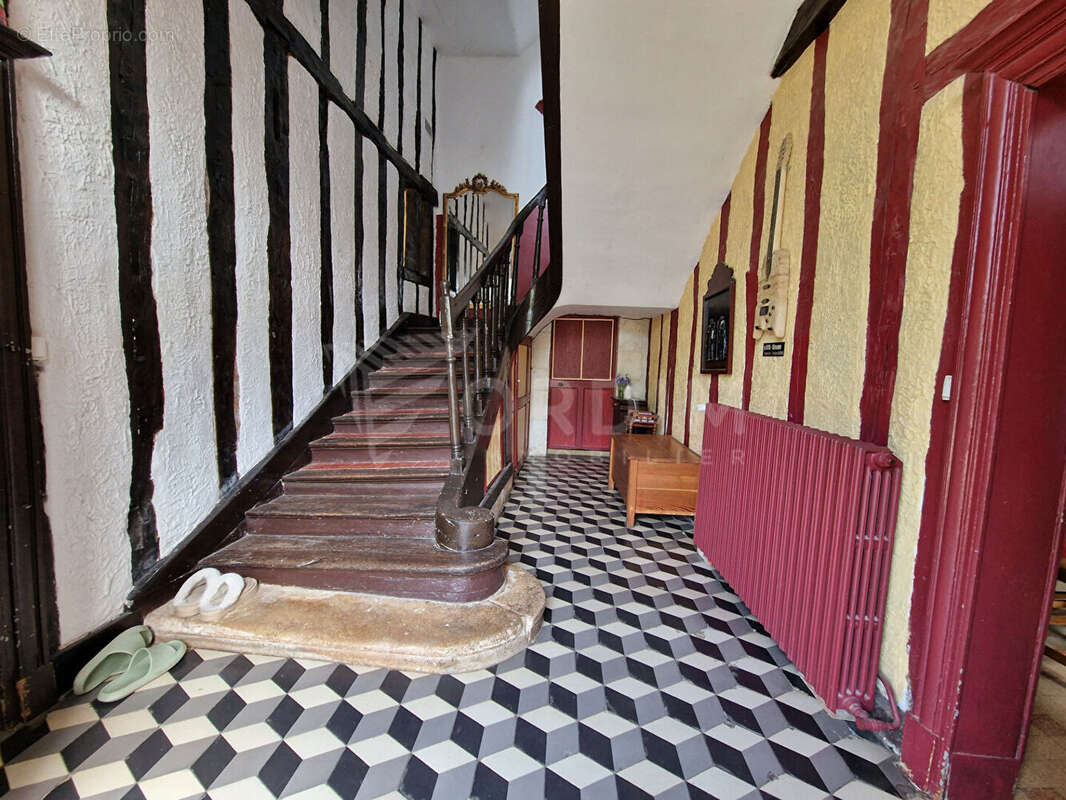 Maison à CRAVANT