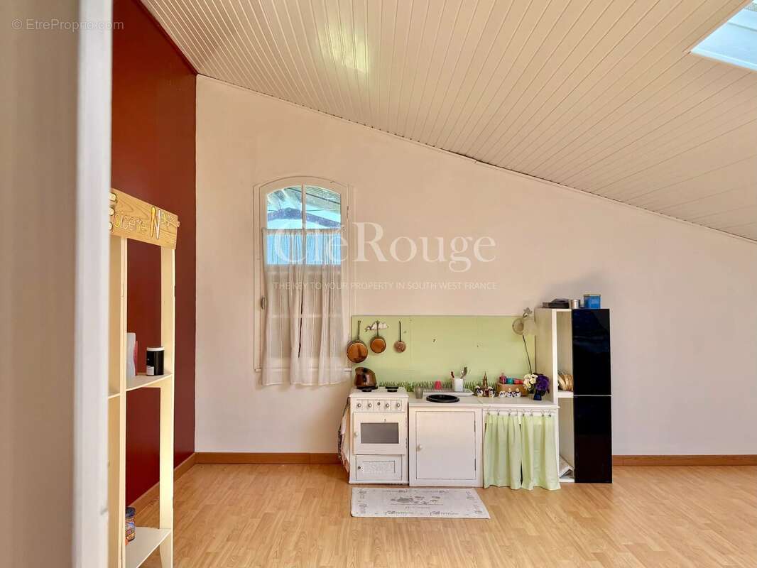 Près de Sauveterre de Guyenne - Belle maison avec gîte et piscine - photo 26