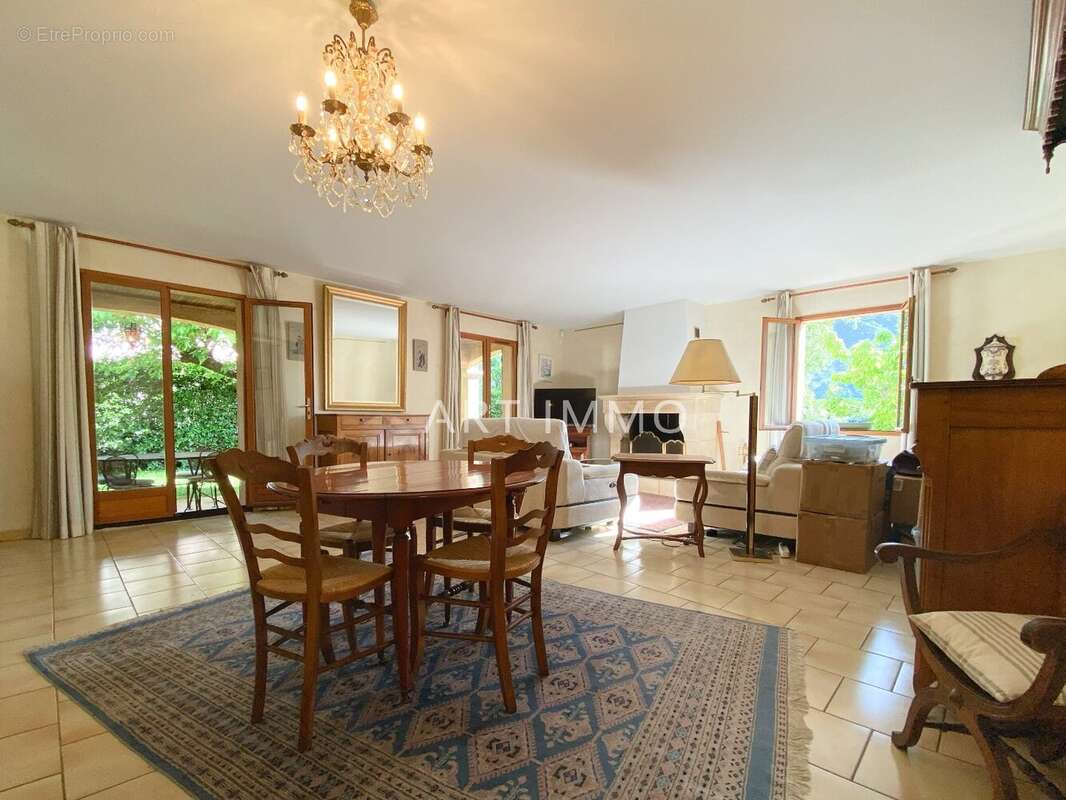Maison 5 chambres et piscine - photo 5