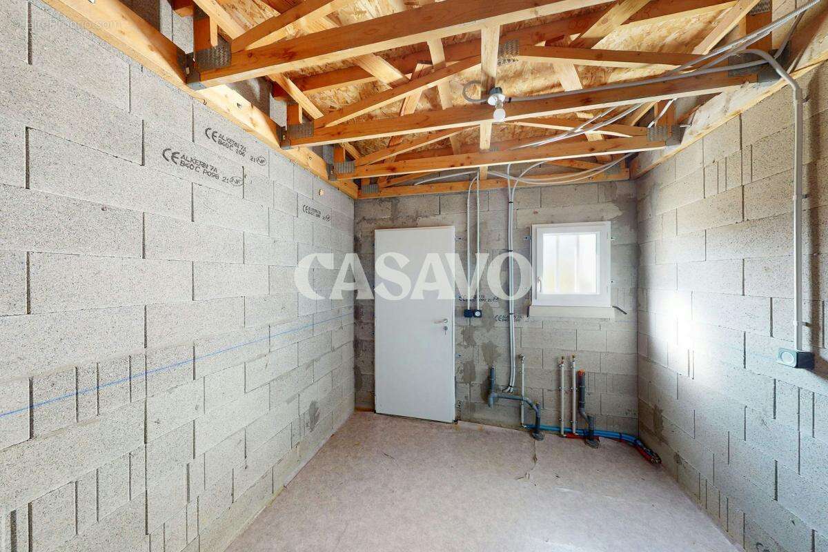 Vente Maison 4 pièces de 84m² - 77124 Chauconin-Neufmontiers - photo 9