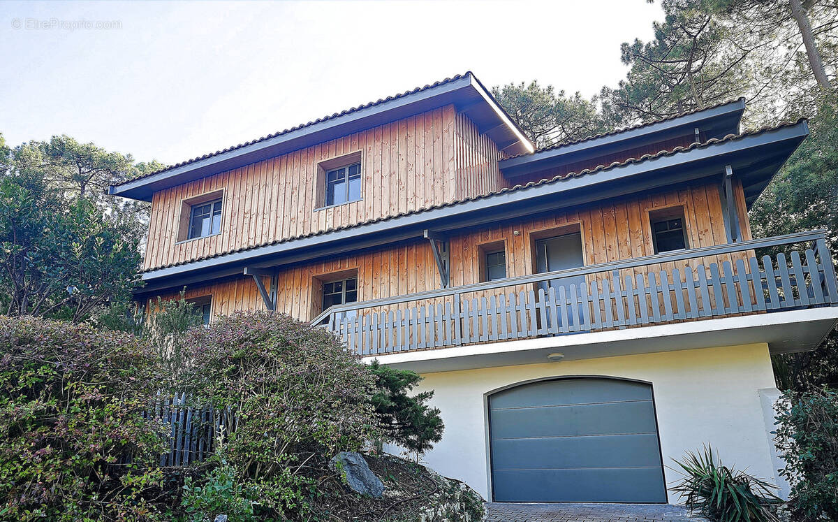 Maison à LE BOUSCAT
