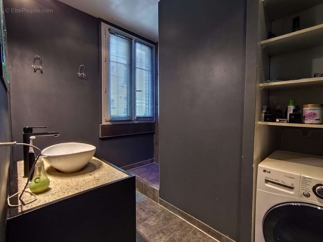 Appartement à MAISONS-ALFORT