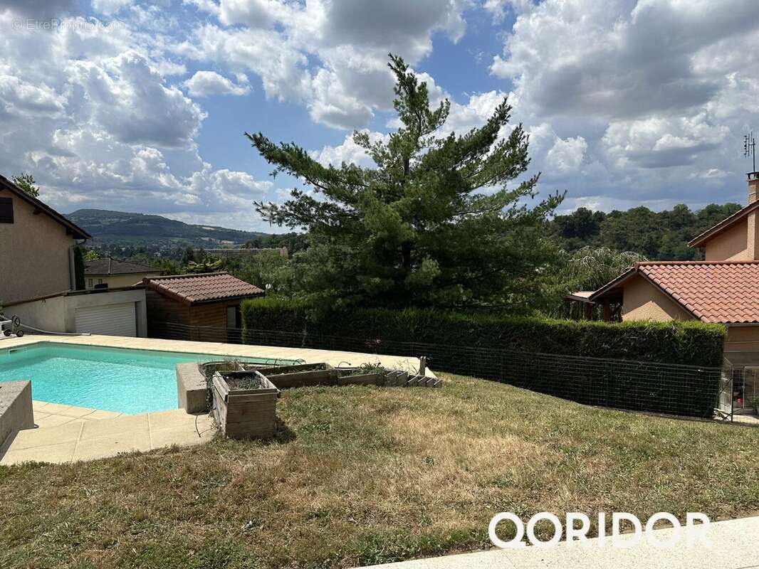 Maison 175 m² à Montanay  - photo 4