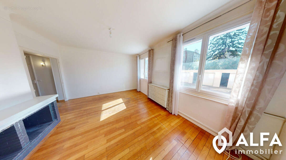 Appartement à DEUIL-LA-BARRE