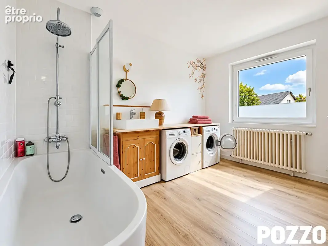 Granville (50400), maison familiale coup de coeur avec 6 chambres, jardin  et studio - photo 8