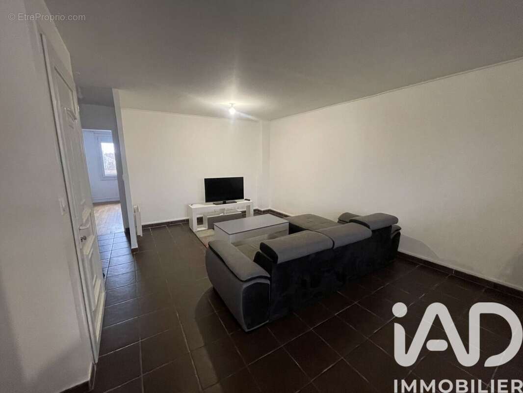 Photo 5 - Appartement à VILLENEUVE-LE-ROI