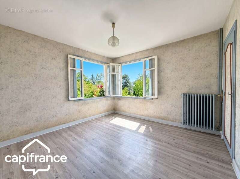 Maison à THOUARS