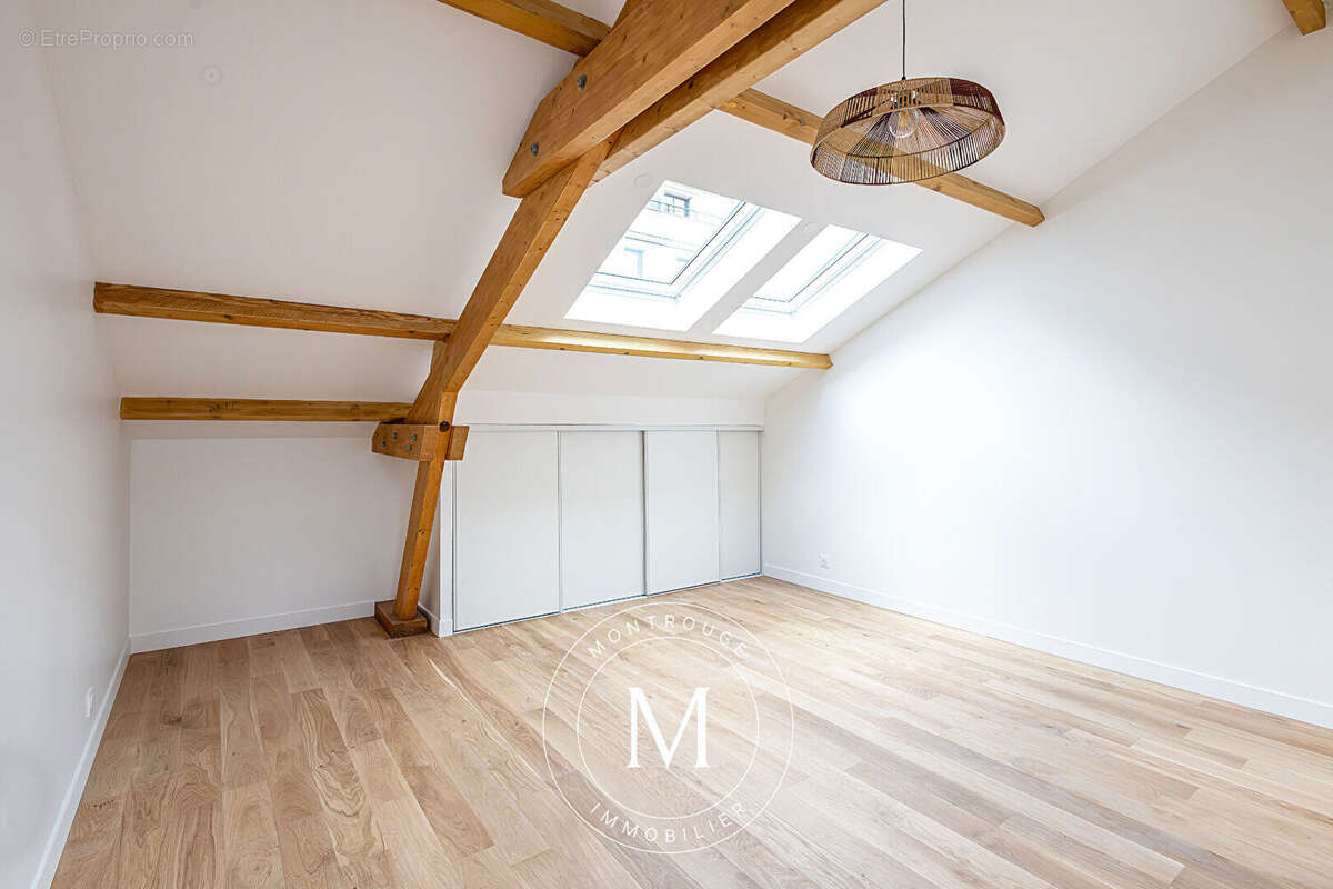 Appartement à MONTROUGE