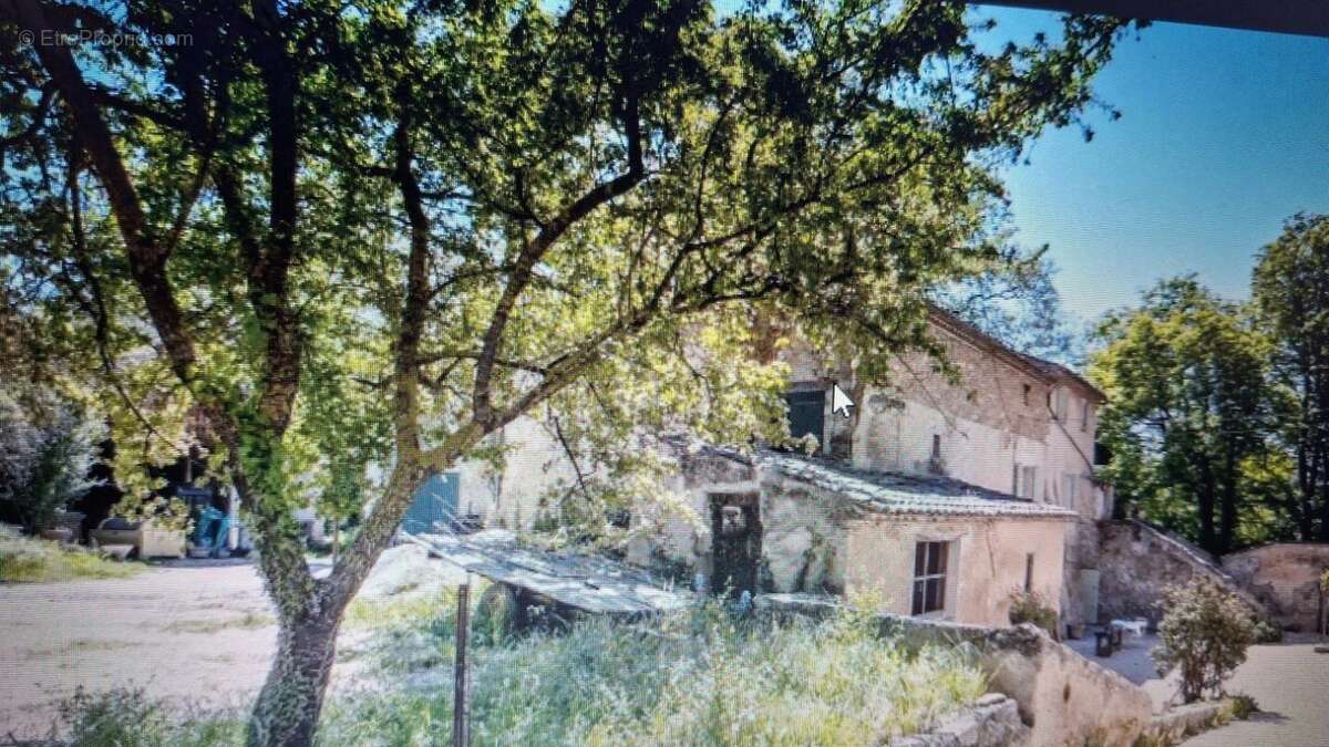Domaine d exception aux portes du Luberon - photo 2