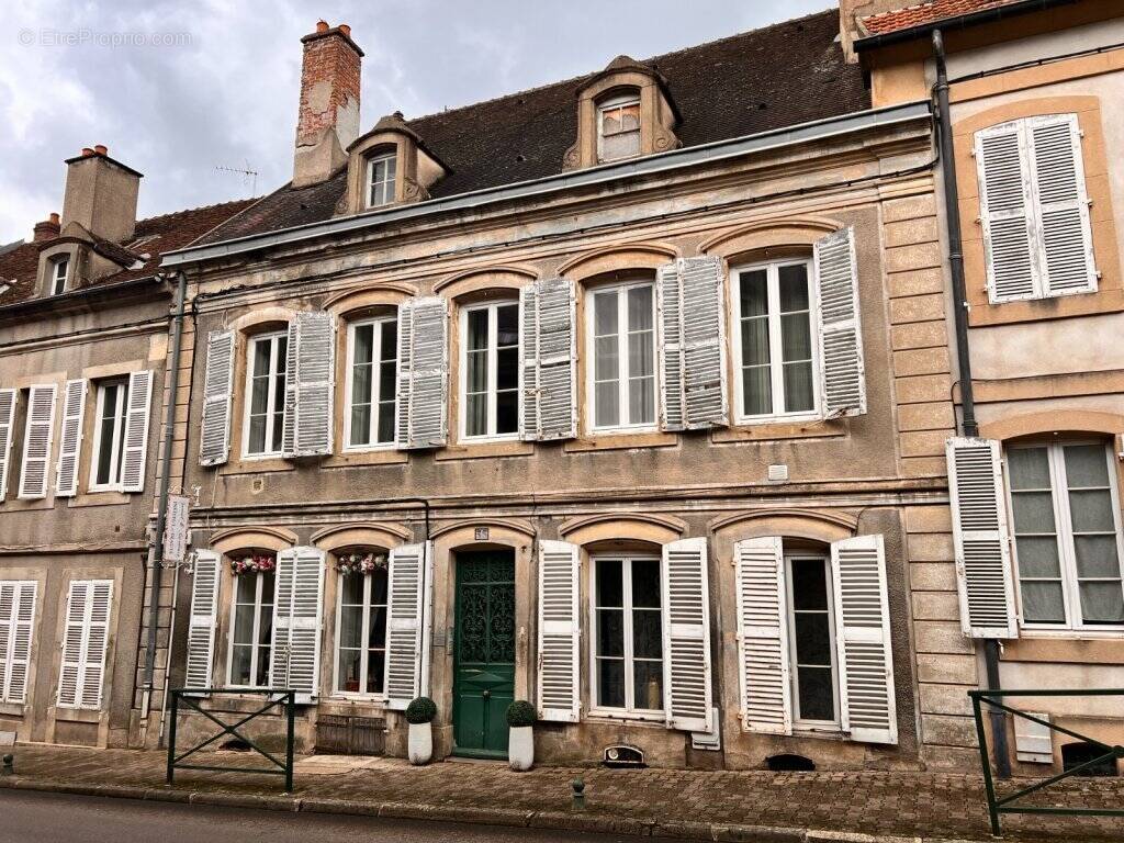 Appartement à AUTUN