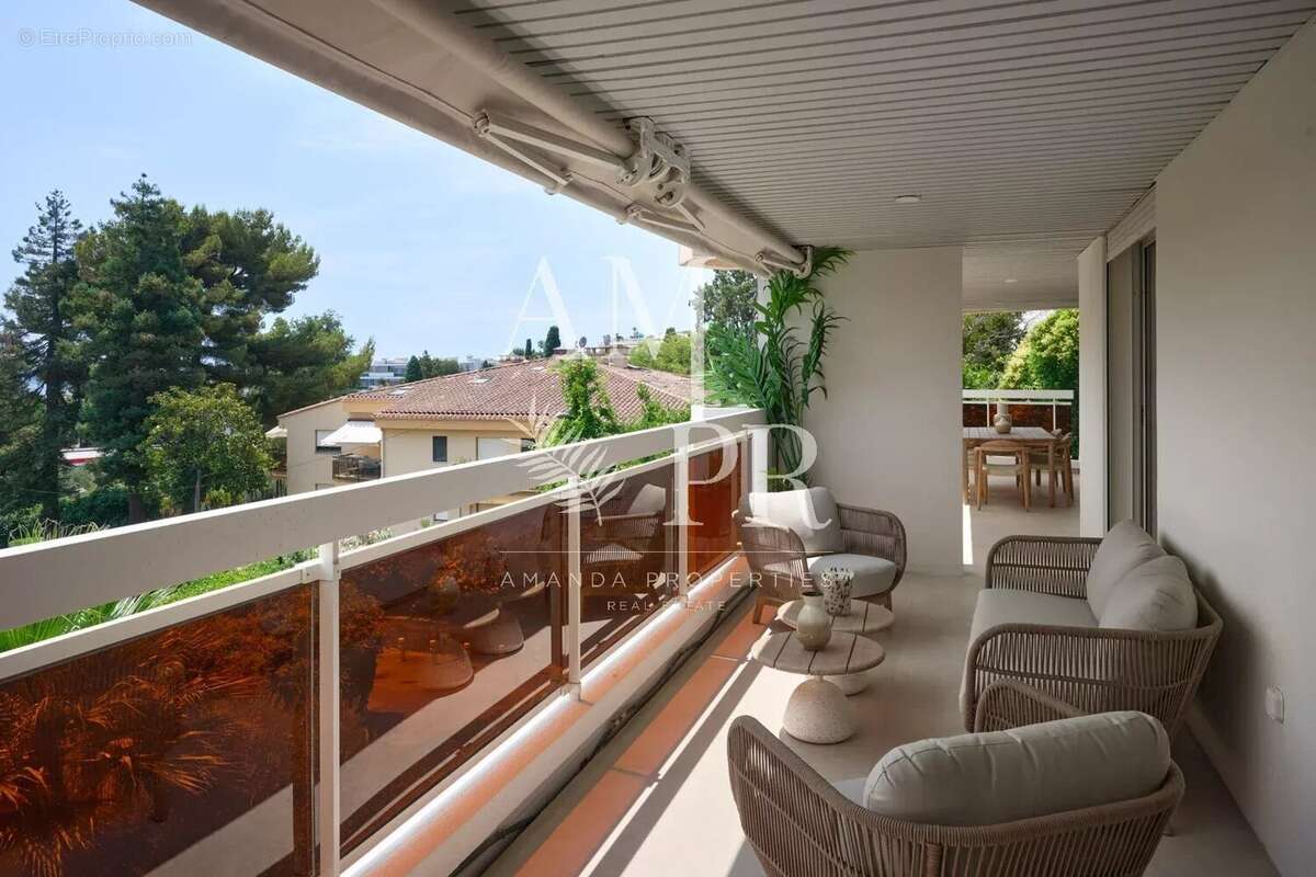 Cannes Basse Californie - Appartement 5 pièces 130m2 - Vue mer - photo 5