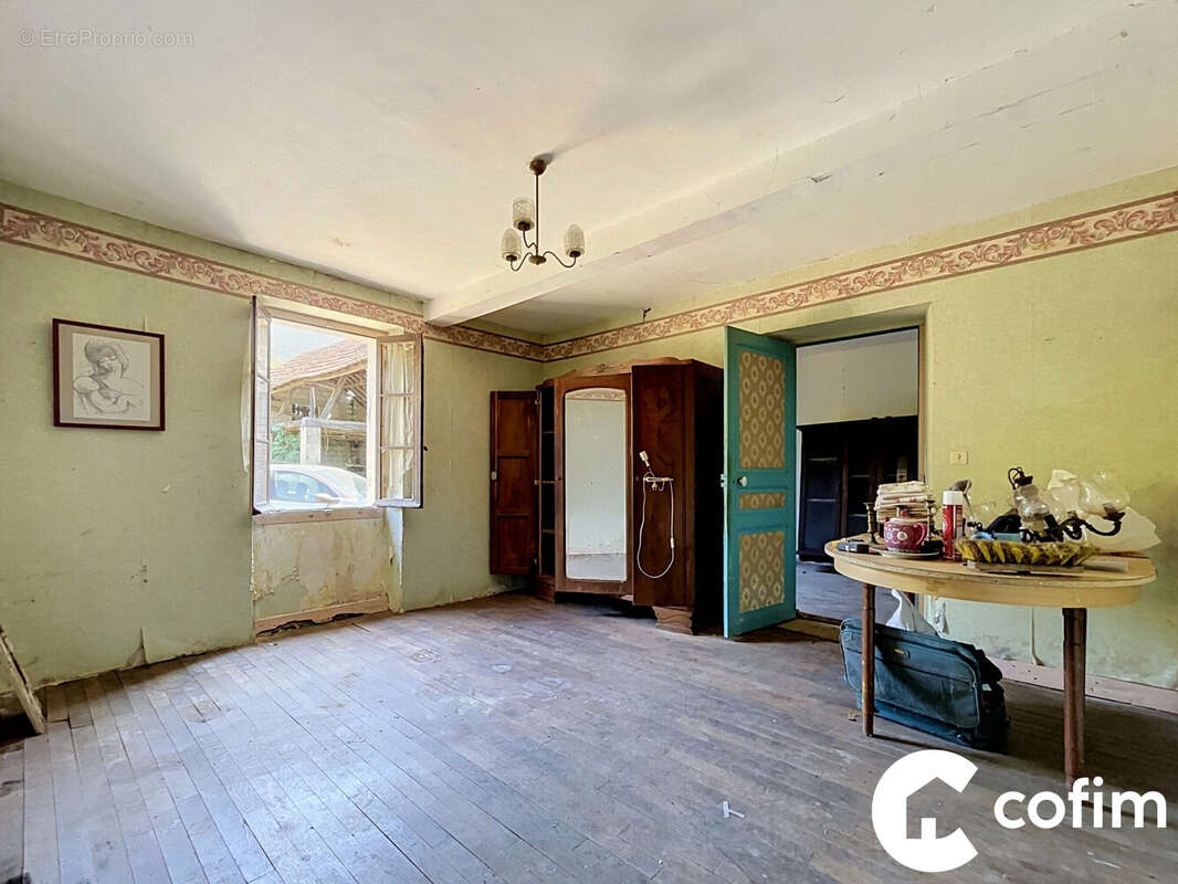 Maison 110 m² à Serres-Castet  - photo 4