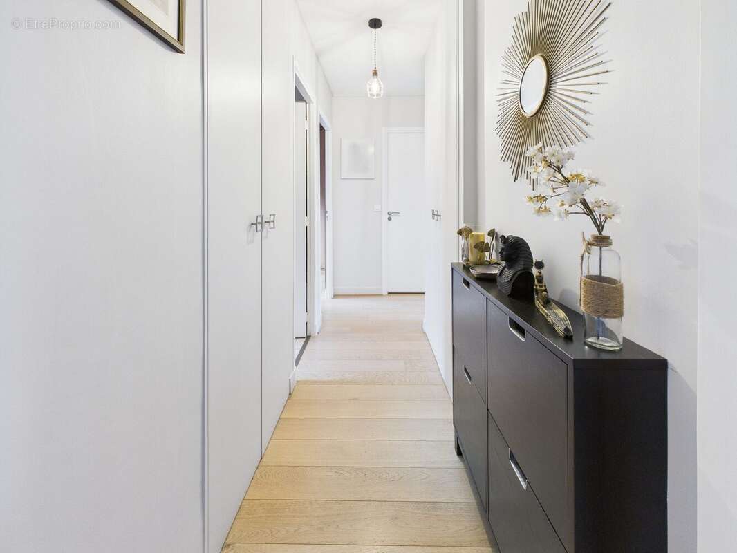 Appartement à BOUGIVAL