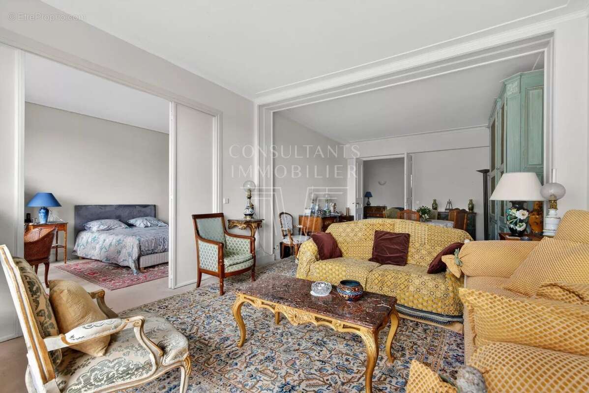 Appartement traversant parfait etat balcon paris xvi– quartier jasmin. - photo 3