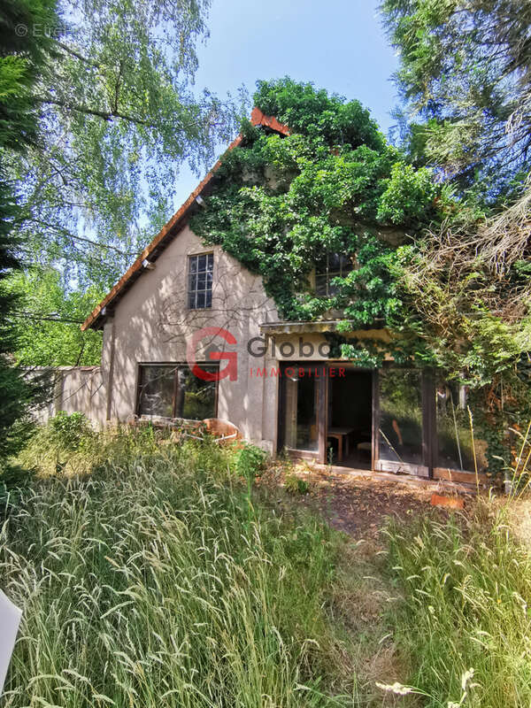 Maison de Maître de caractère à rénover avec grande dépendance et atelier - photo 17