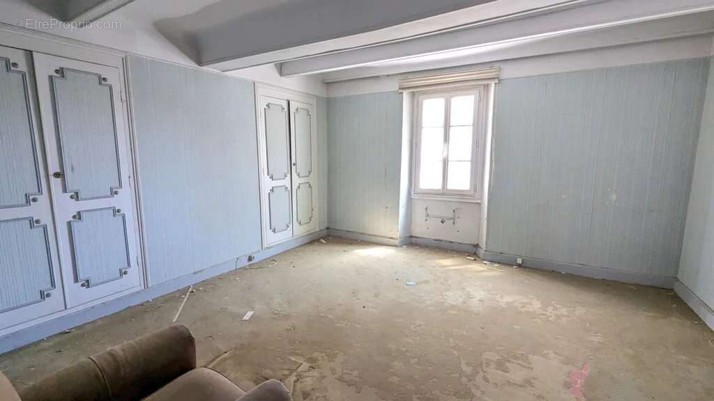 Maison à FLASSANS-SUR-ISSOLE