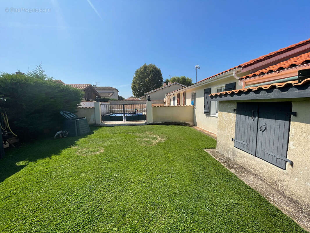 Maison à SAINT-SYLVESTRE-SUR-LOT