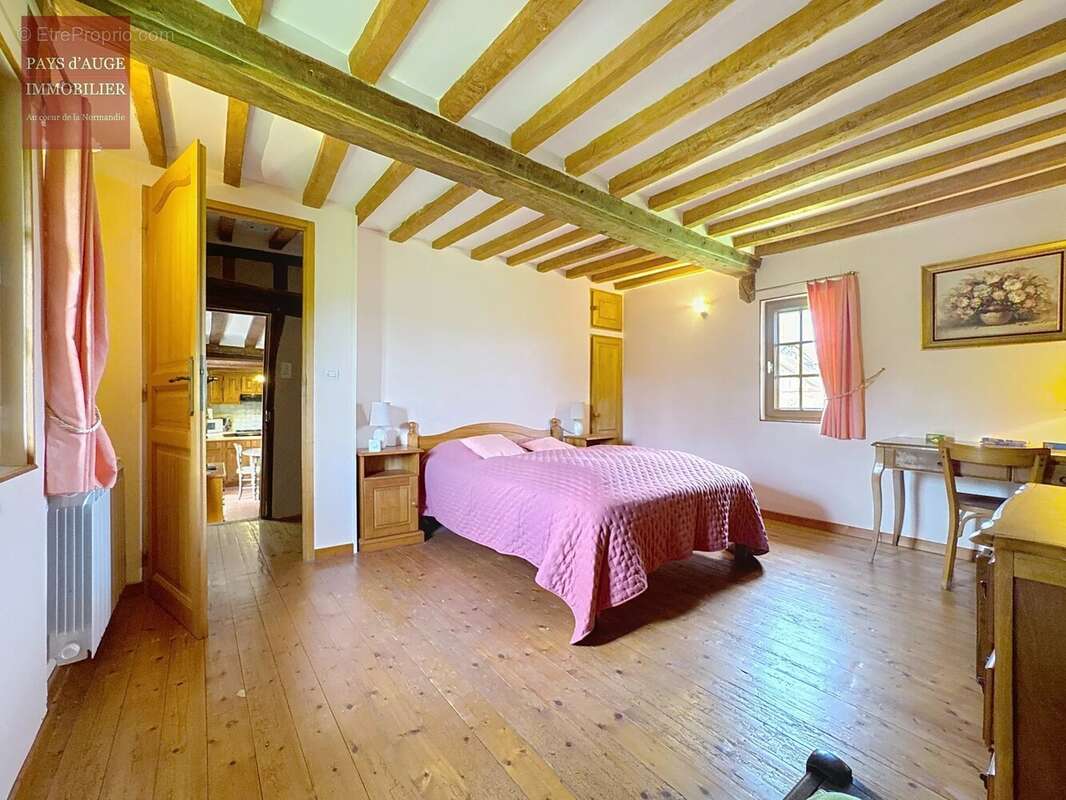 Maison à SAINT-GERVAIS-DES-SABLONS