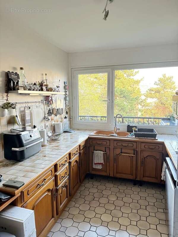 Appartement à VELIZY-VILLACOUBLAY