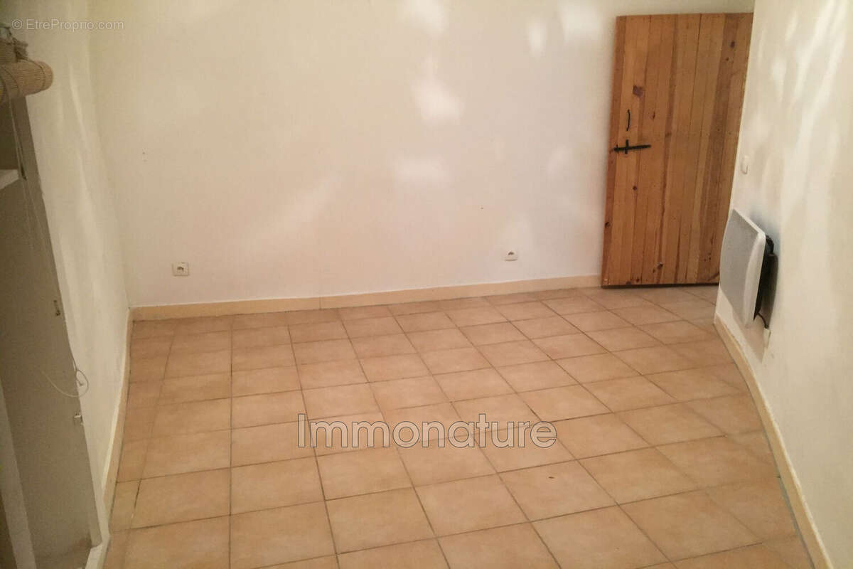 Appartement à GANGES