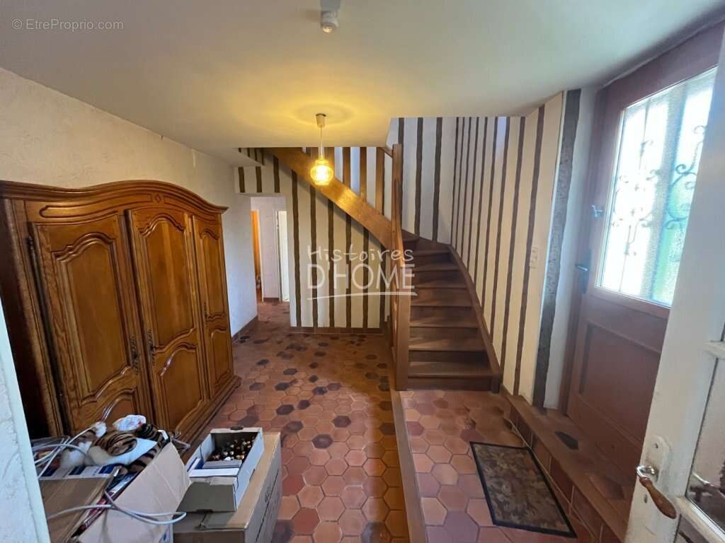 Maison à BETON-BAZOCHES