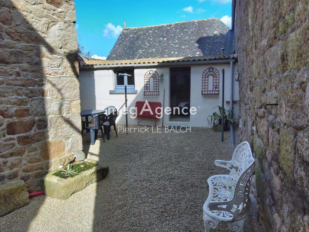 Maison à LE VIEUX-MARCHE