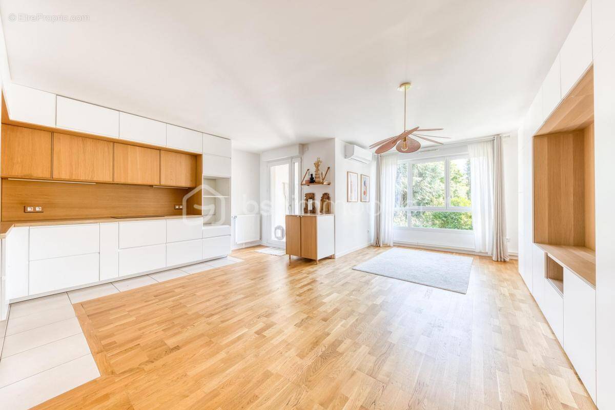 Appartement à LE PERREUX-SUR-MARNE