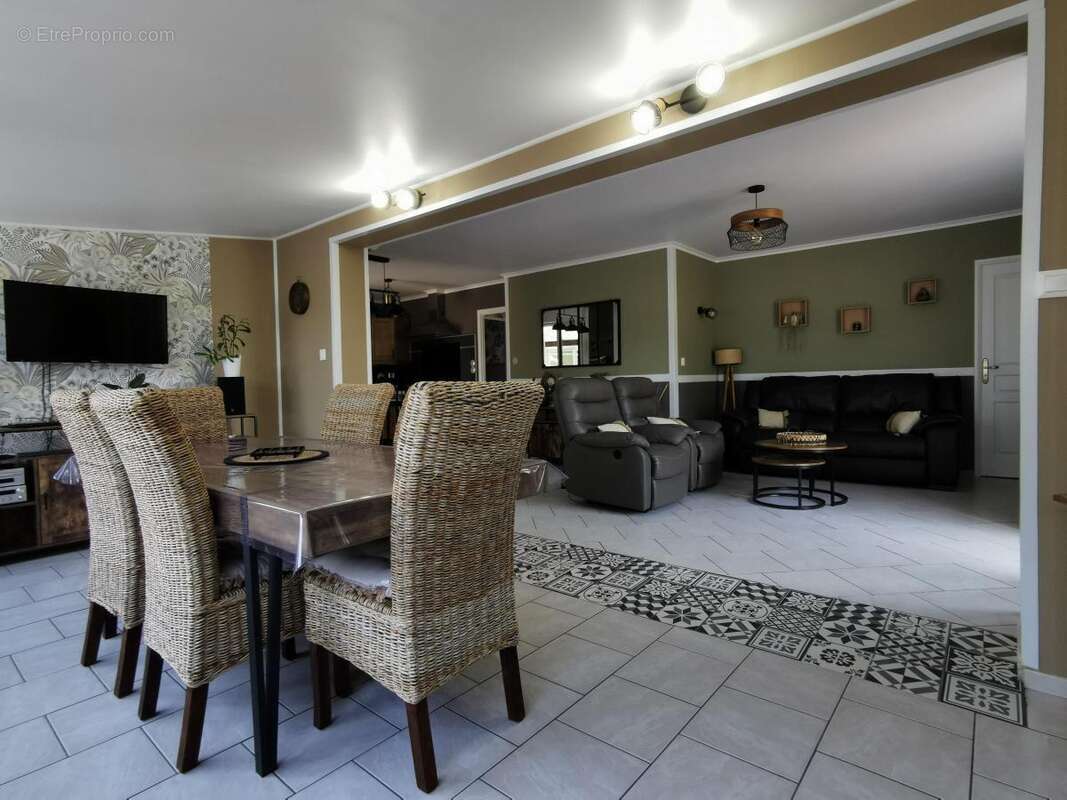 Maison à ECOURT-SAINT-QUENTIN