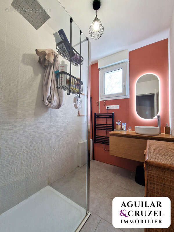 Maison à NEUVY-SUR-BARANGEON