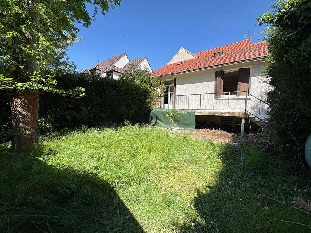 Maison à CONFLANS-SAINTE-HONORINE