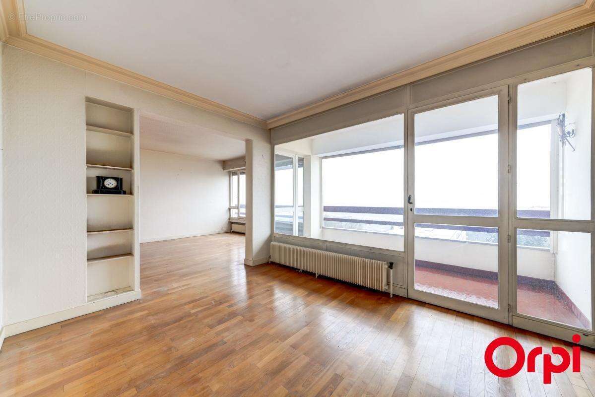 Appartement à CALUIRE-ET-CUIRE