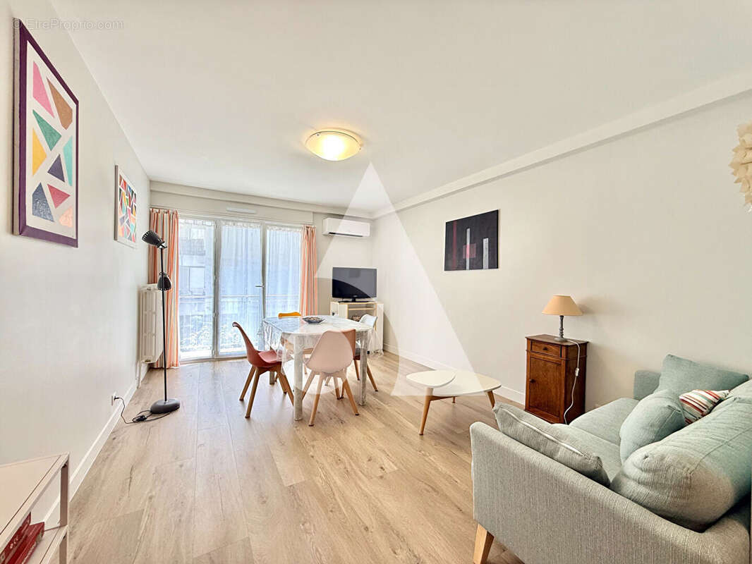 Appartement à AIX-LES-BAINS