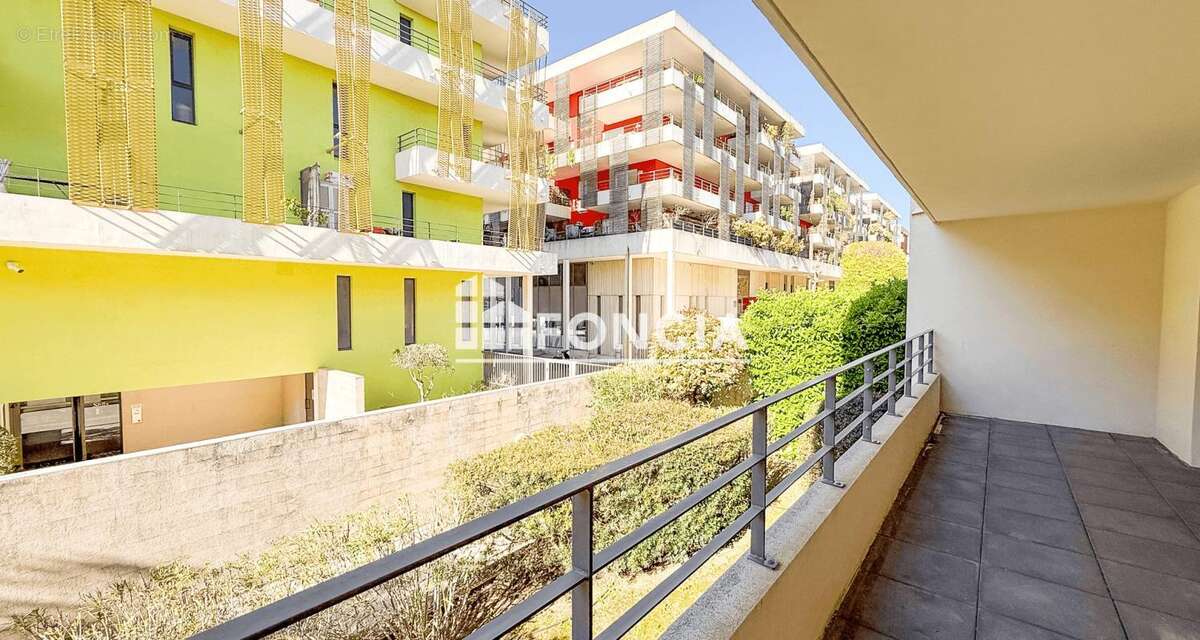 Appartement à JUVIGNAC