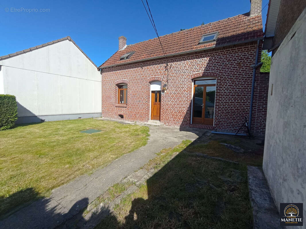 Maison à SAINT-LEGER