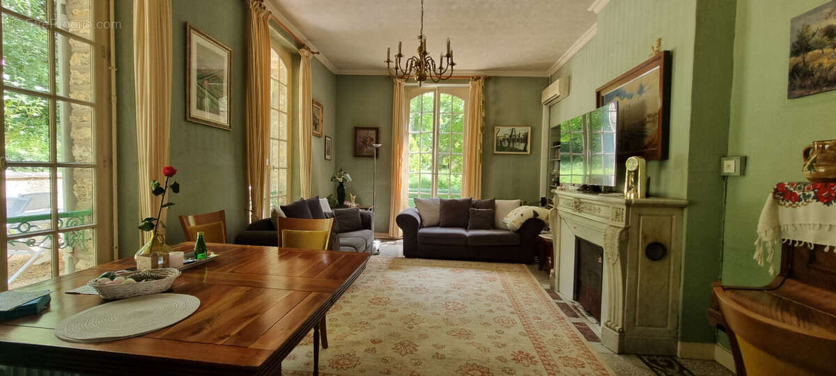 Grande propriété a vendre, proche gare (5 min)  ! - photo 5