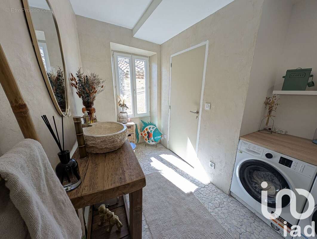 Photo 8 - Maison à THEZAN-DES-CORBIERES