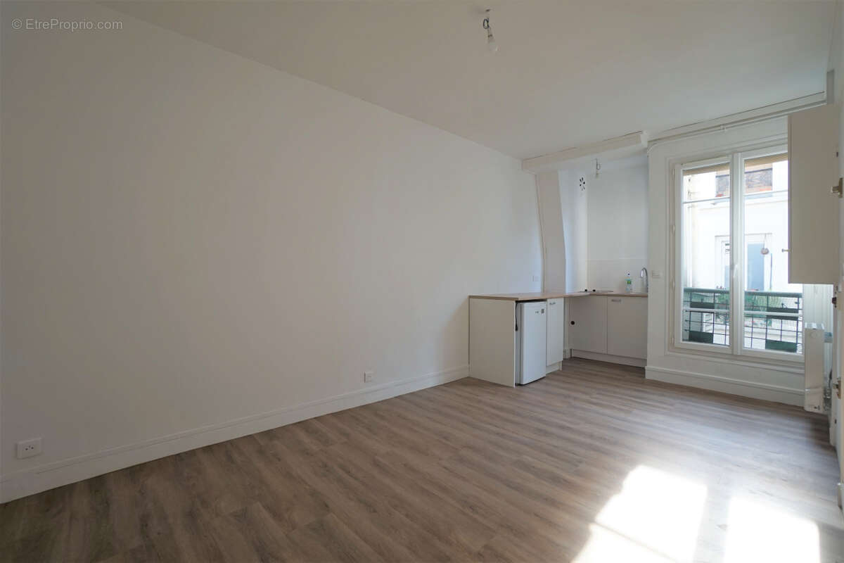 Appartement 32 m² à Paris-11e  - photo 2