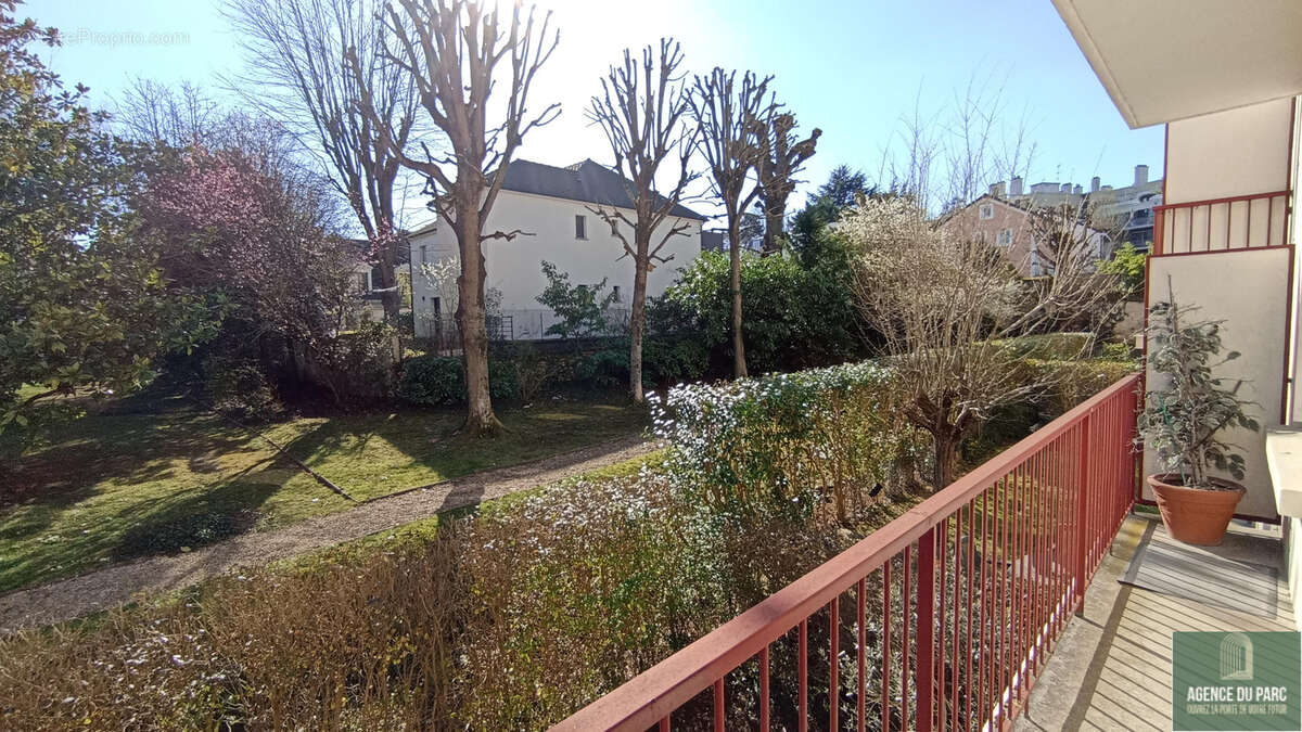 Appartement à VILLE-D'AVRAY