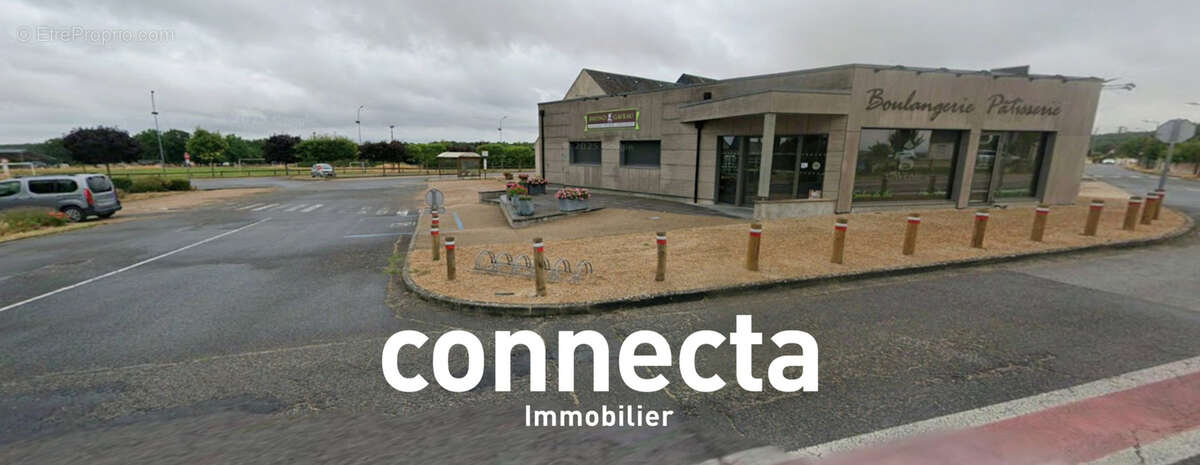 Commerce à SAINT-LUBIN-EN-VERGONNOIS