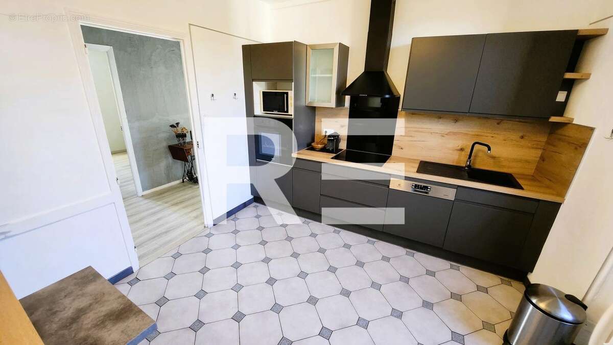 Maison à VEZENOBRES