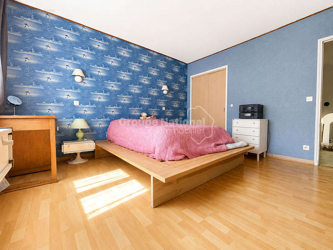 Maison 4 pièces à vendre à Saint Chamas - 138 m² sur terrain de 600 m² - photo 6