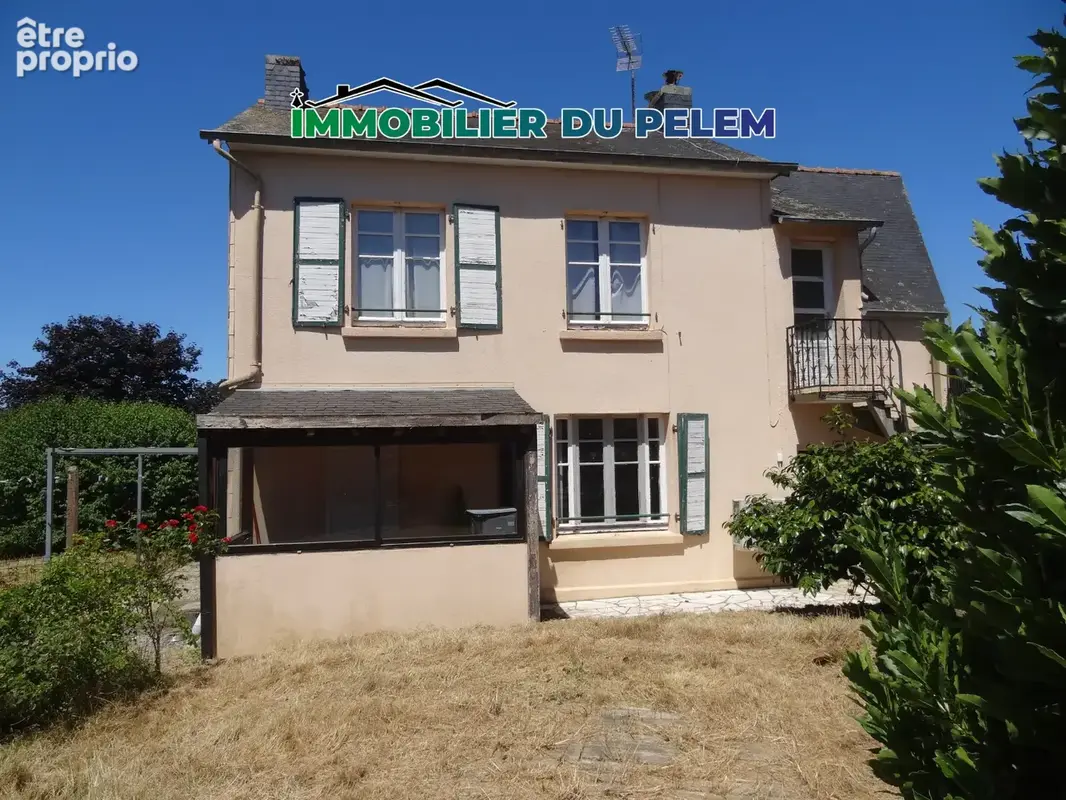 Maison à SAINT-NICOLAS-DU-PELEM