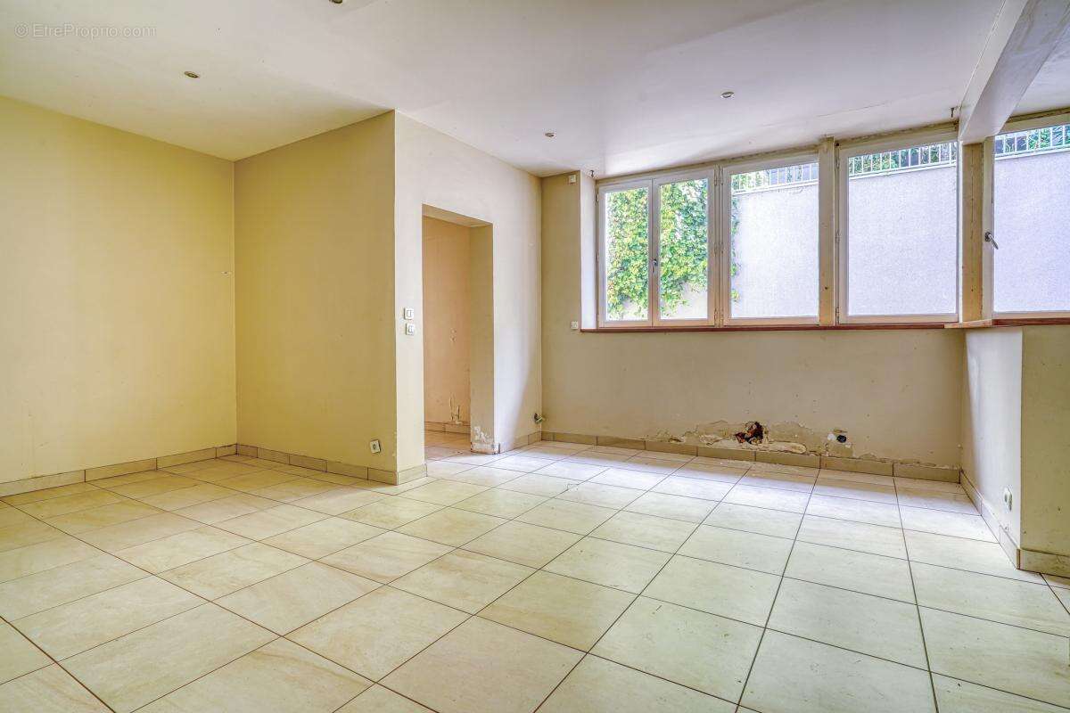Appartement à CACHAN