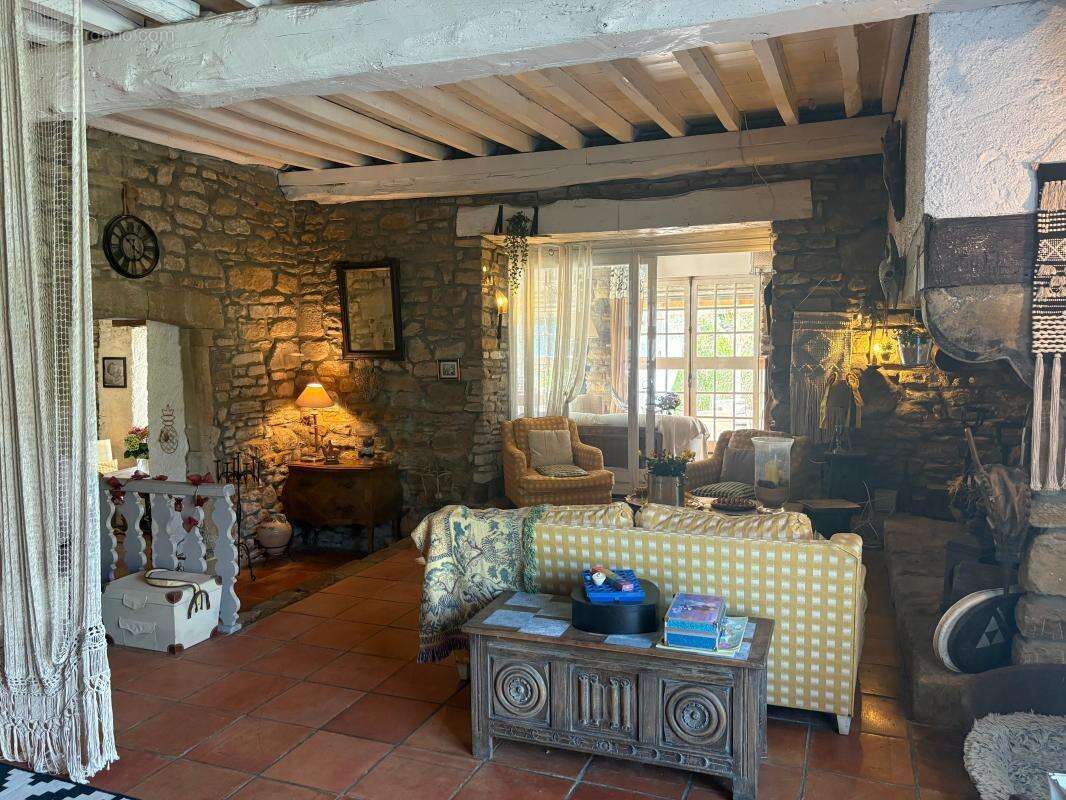 Maison à HAUT-DE-BOSDARROS