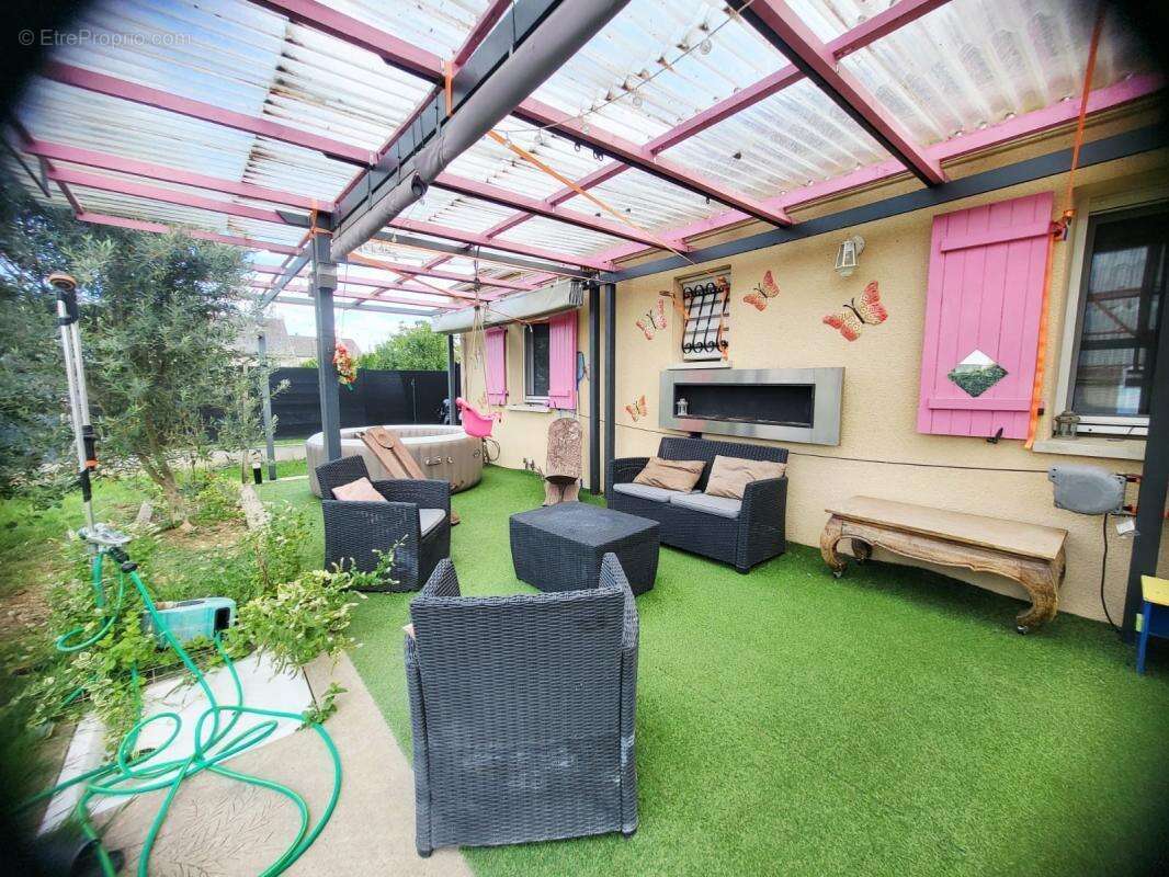 Maison à ANGERVILLE