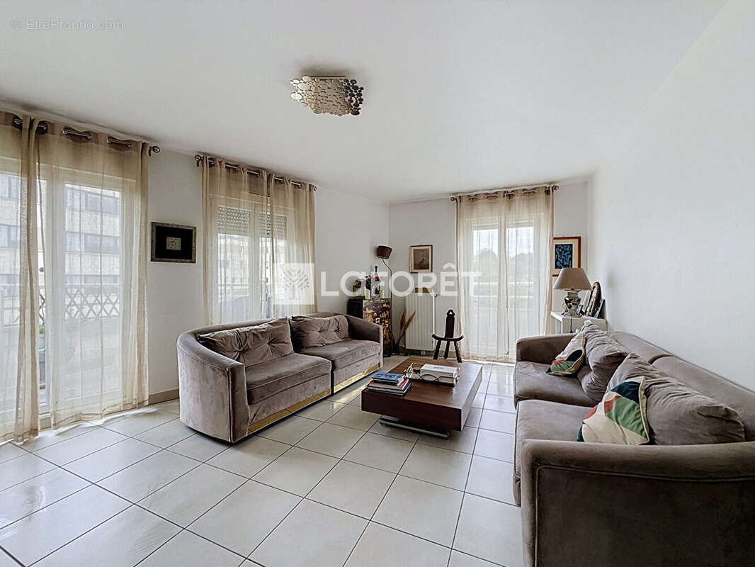 Appartement à CHATENAY-MALABRY