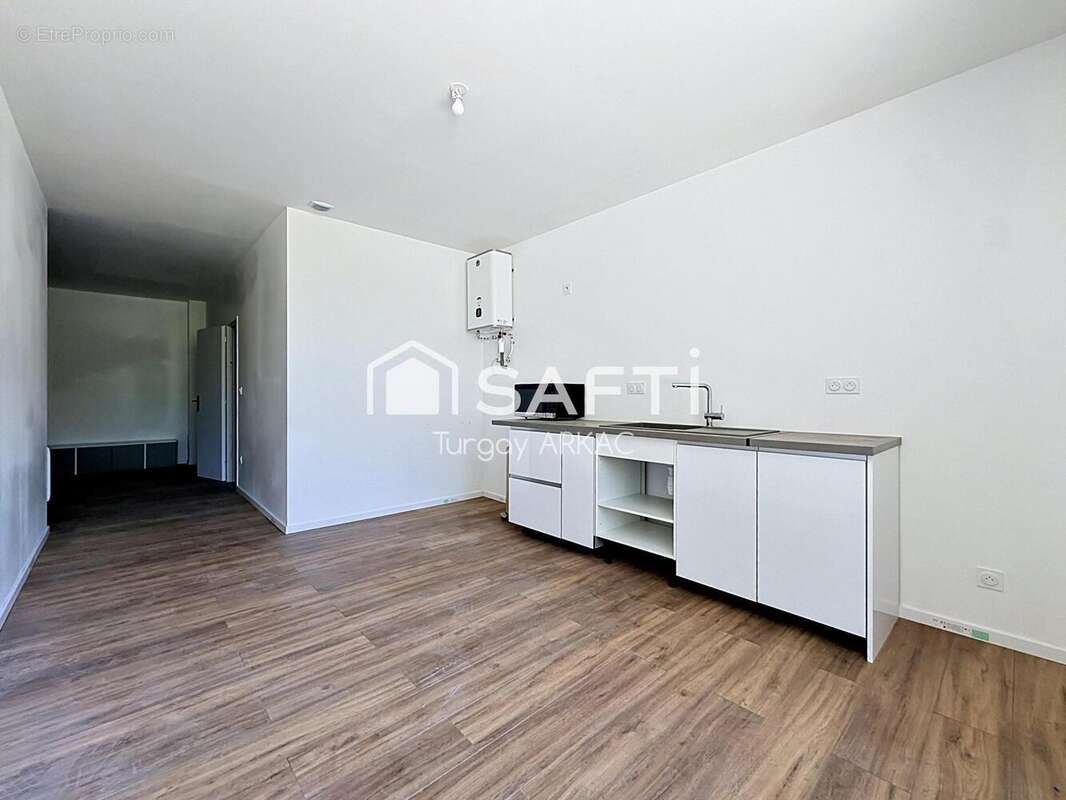 Photo 4 - Appartement à BOURGOIN-JALLIEU
