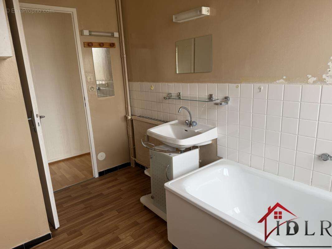 Appartement à CHANTRAINE