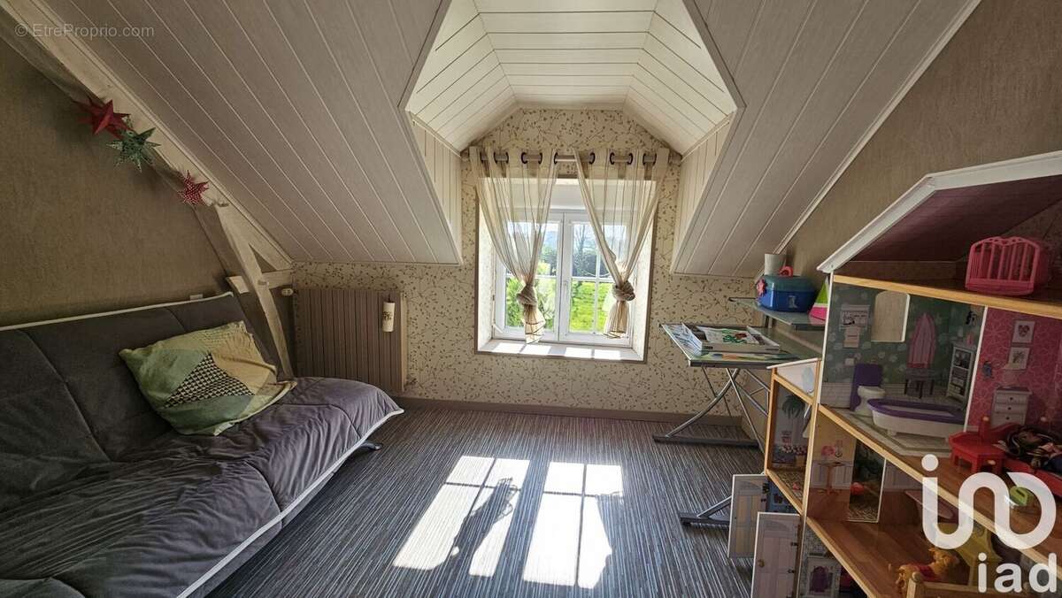 Photo 8 - Maison à CORDEMAIS