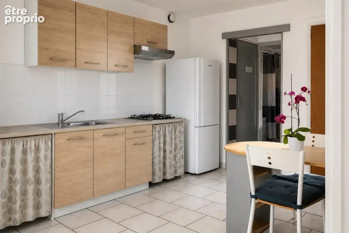 Immeuble de 14 pièces de 350 m² à Beaulieu-sur-Loire - photo 11